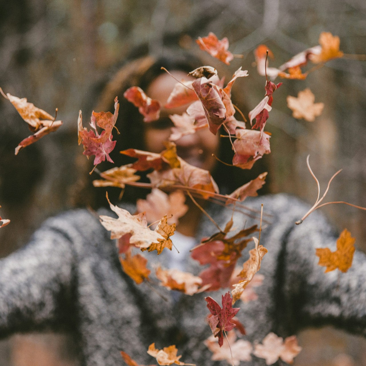 Embracing Autumn as an Ostomate: Tips for a Comfortable and Active Season